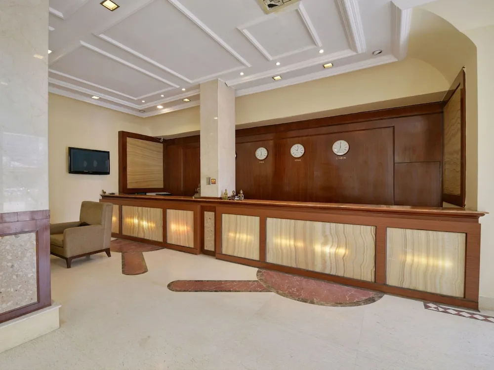 OYO 10706 Hotel Siddhartha