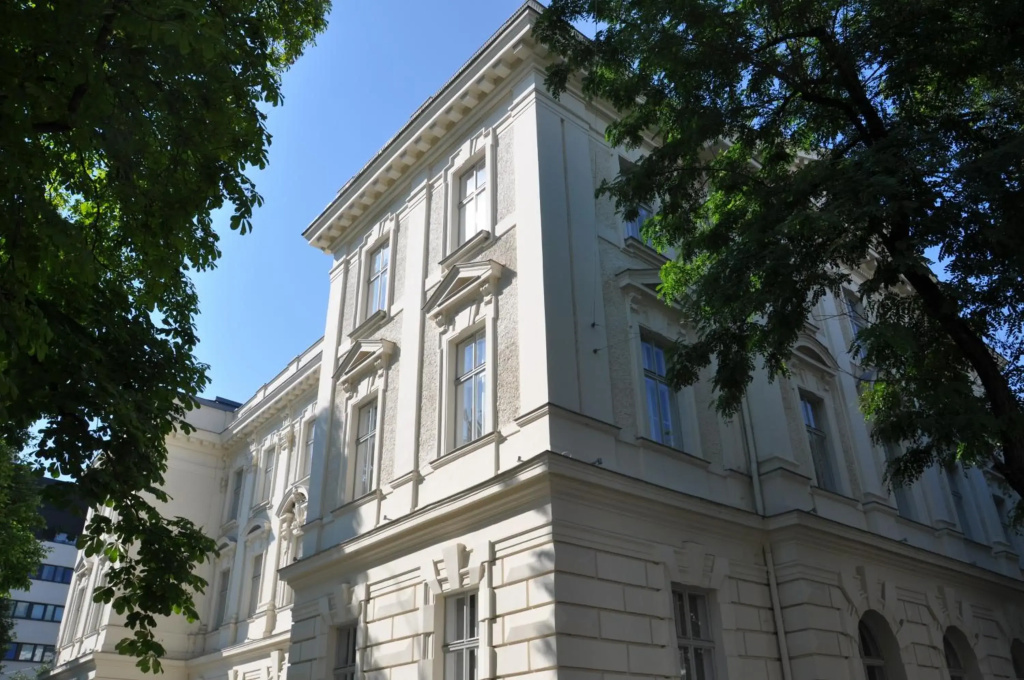 Vienna Suites