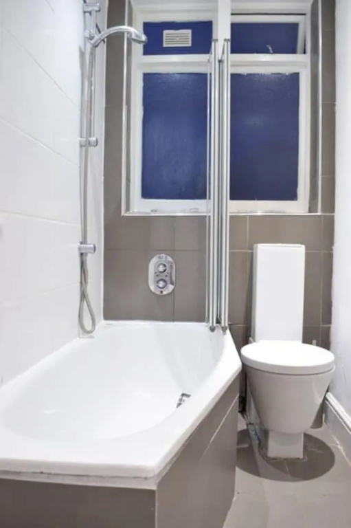 Kensington 1 Bedroom Flat With Terrace