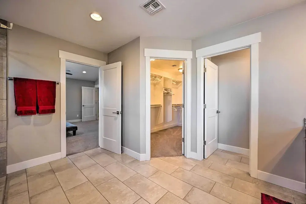 Spacious Flagstaff Home with Fenced Yard and Grill