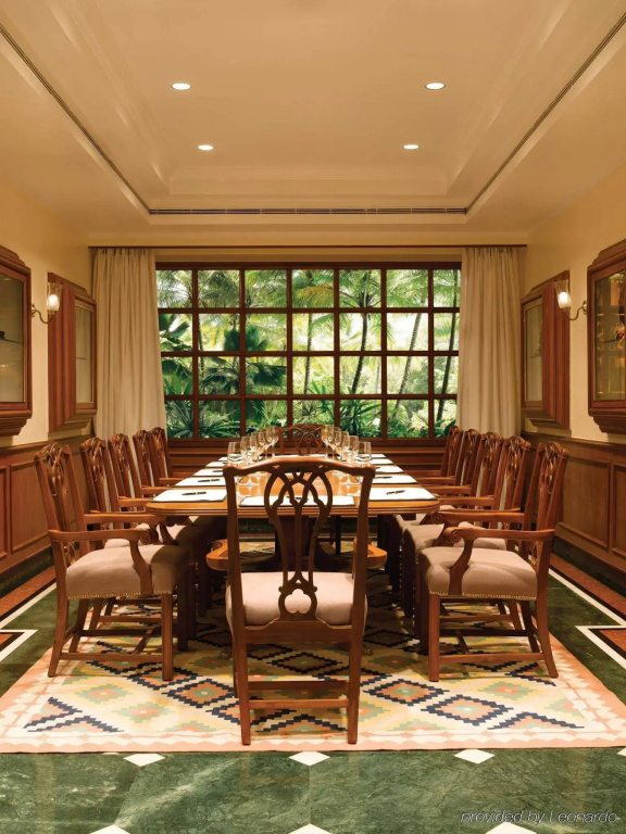 Отель Бангалора The Oberoi