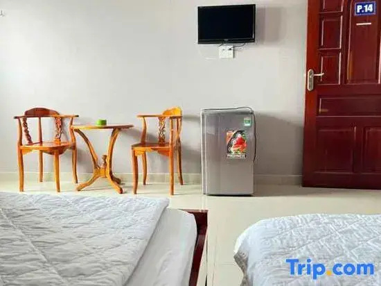 Gia Tú Hotel