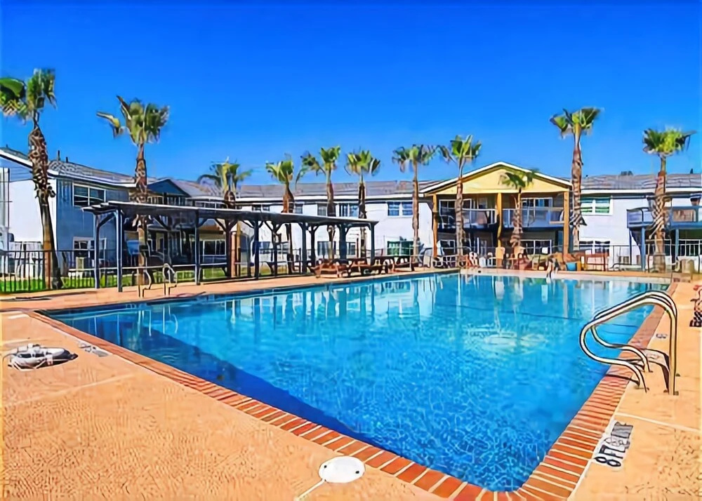47 Sea Isle Village - One Bedroom Bungalow
