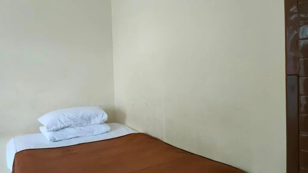 OYO 90090 Adhyaksa Syariah Guest House
