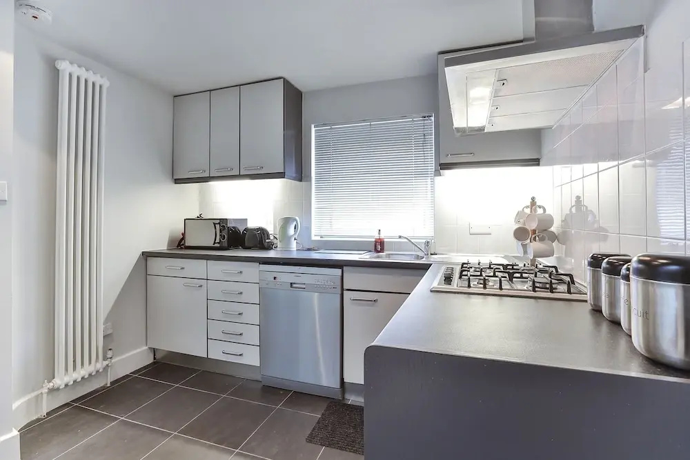 Sparkling 2 Bed Mews House