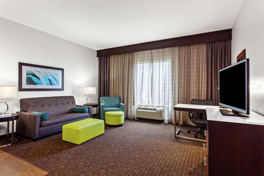 Hilton Garden Inn Victoria