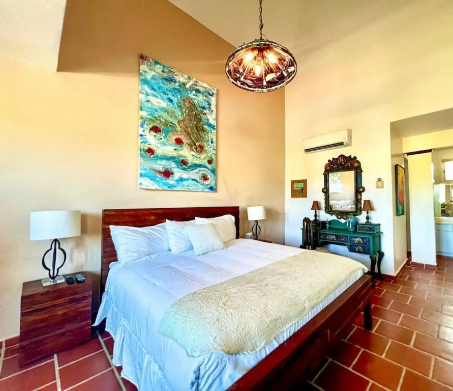 Villa De Palma -Oceanfront community w generator