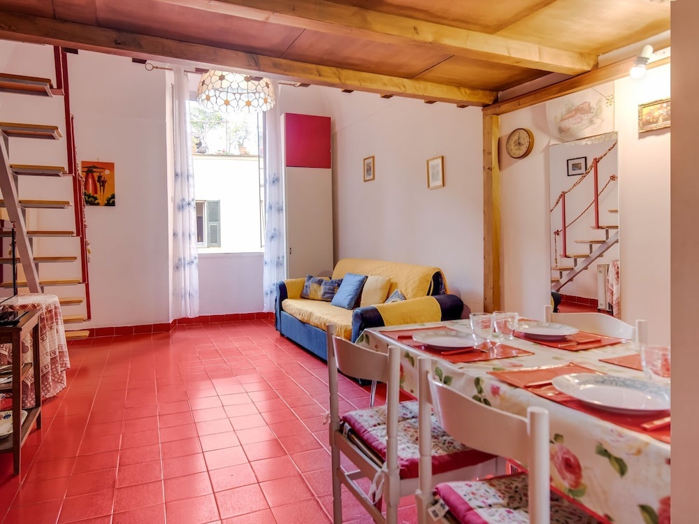 Fascinating Apartment in Sanremo near Sea