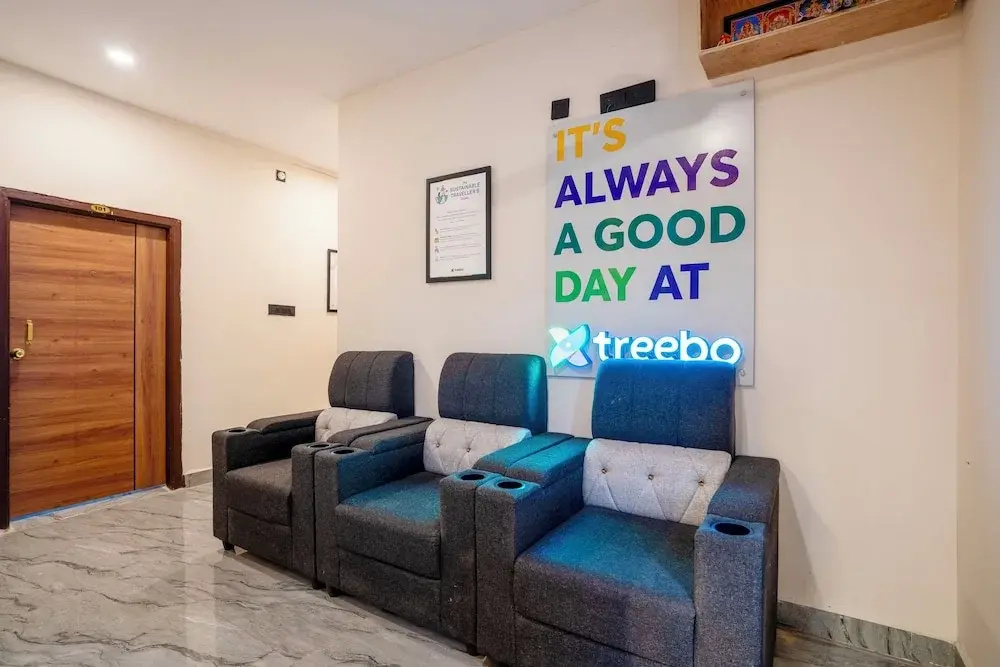 Treebo The Living Tree Karimnagar