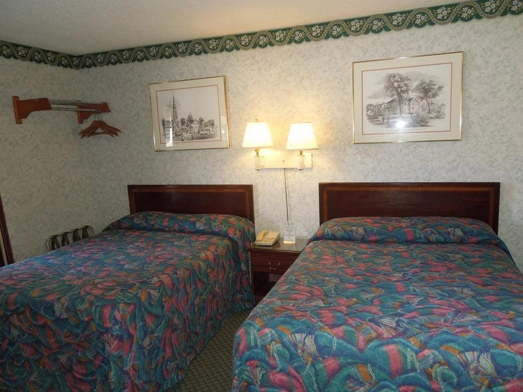 Wagon Wheel Inn