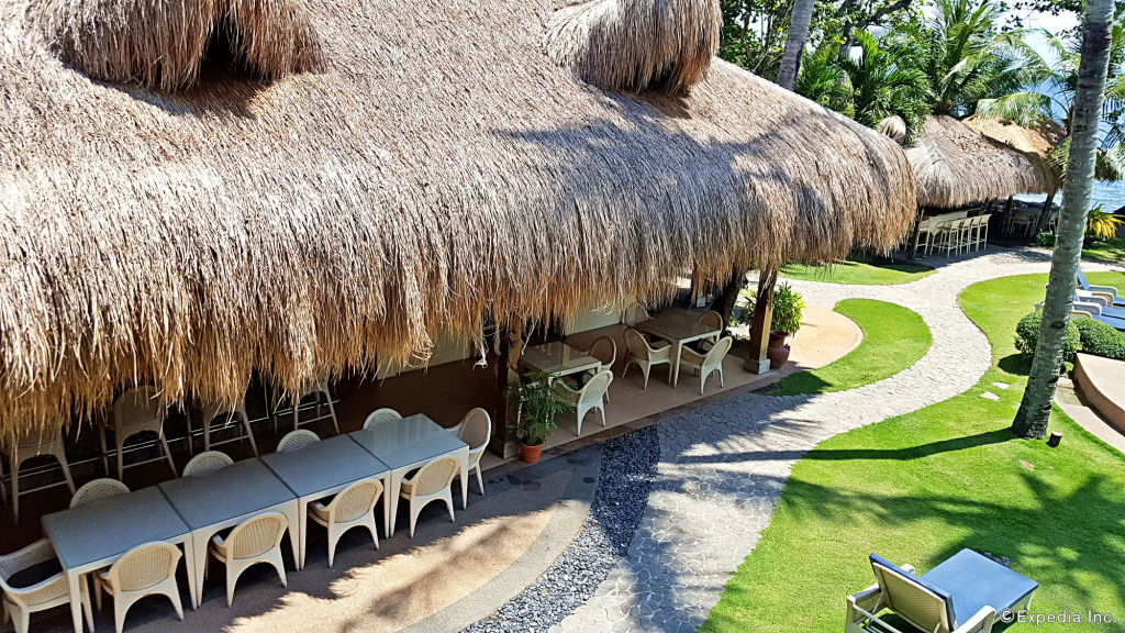 Mike's Dauin Dive Resort