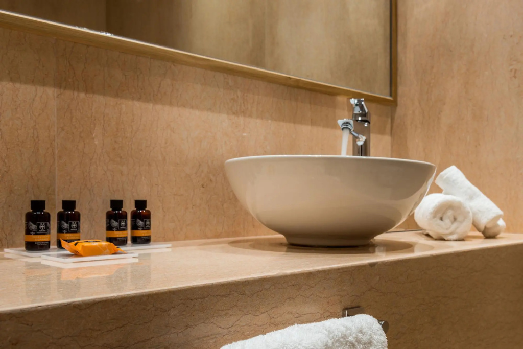 Ariadne Luxury Maisonette Chania Venetian Harbour