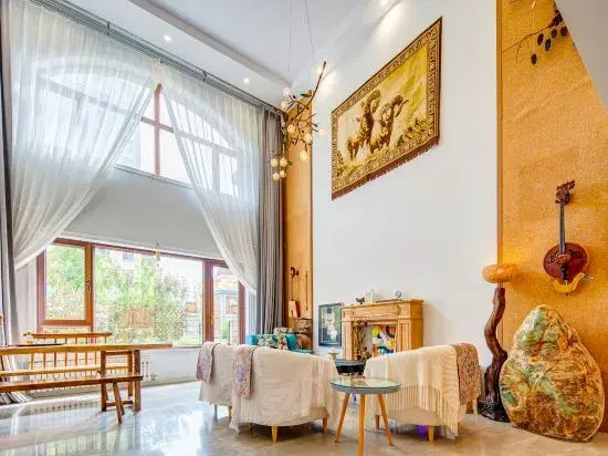 Hulun is a famous homestay