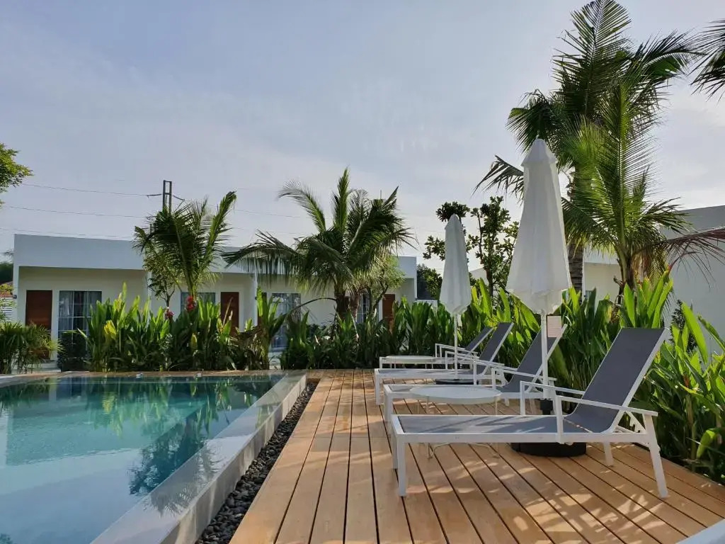 MEET Boutique Resort