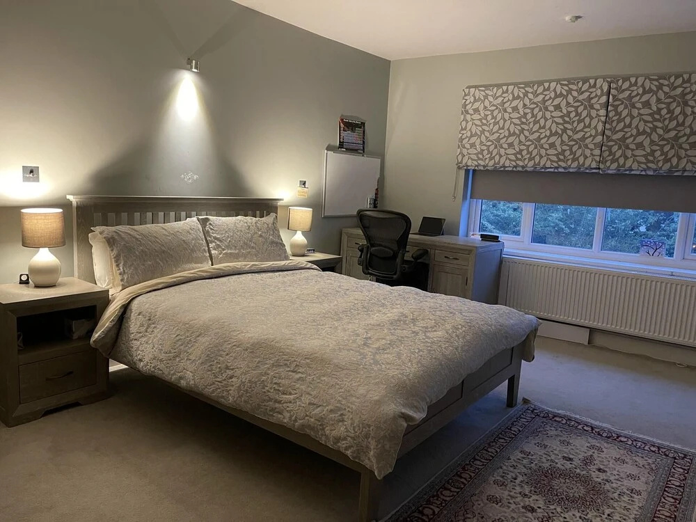 Stunning 4-bed House in Northwood