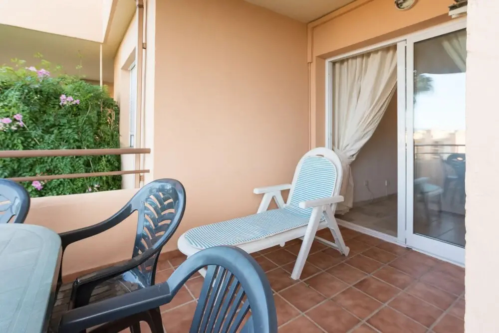 2-bed Apartment With Pool