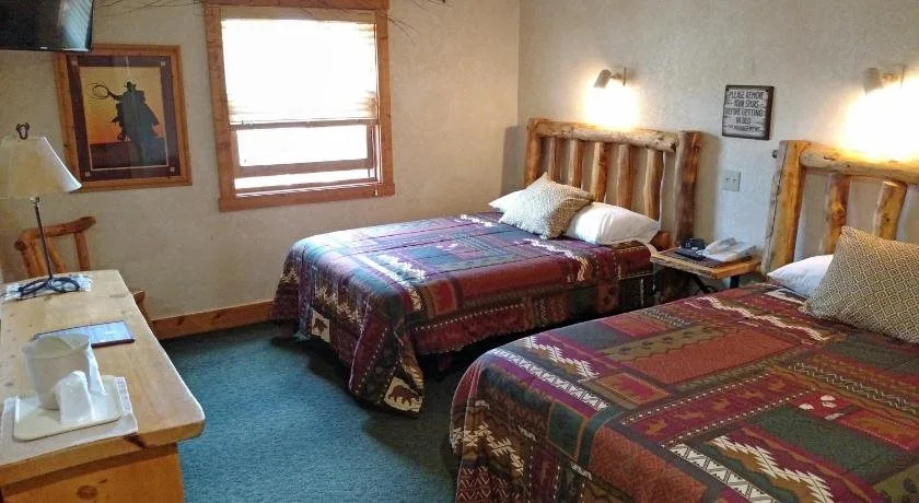 Old Corral Hotel & Steakhouse
