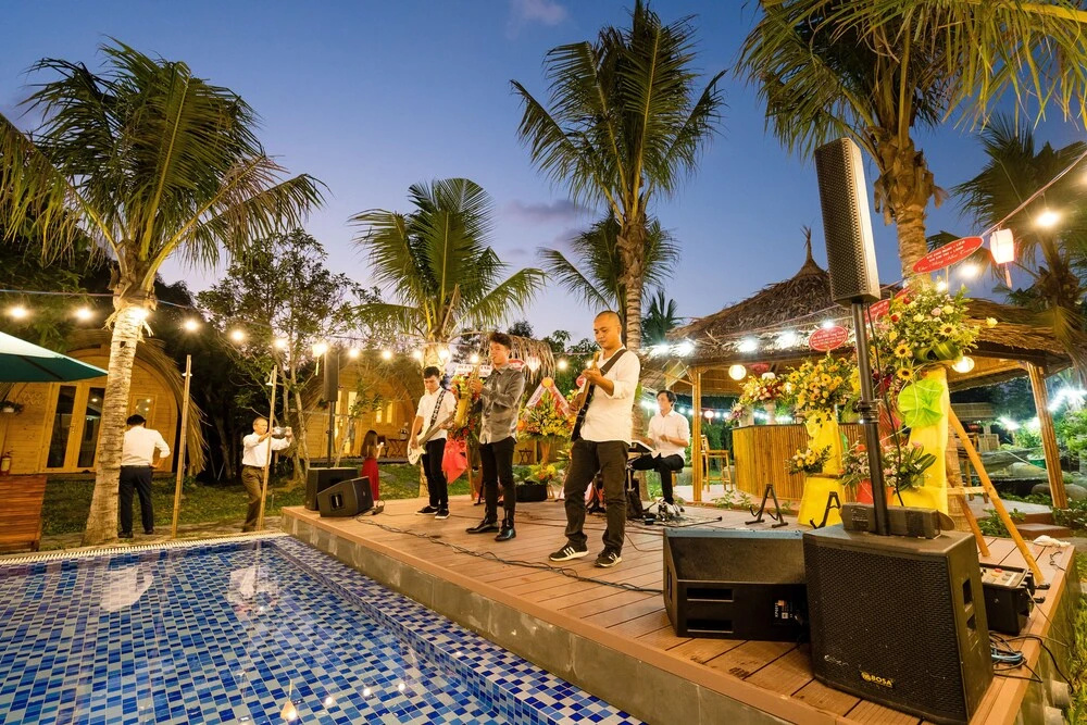 Hoi An SeaBreeze Village Resort