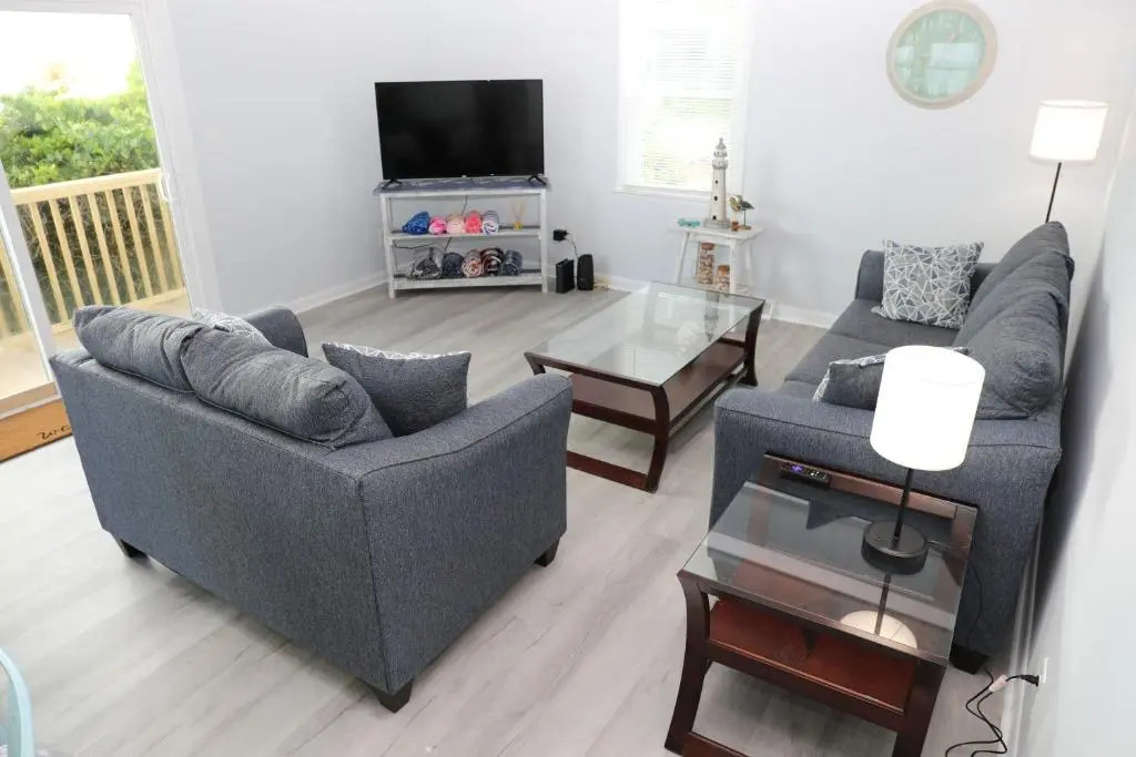 Ocean Front with Spectacular Views!