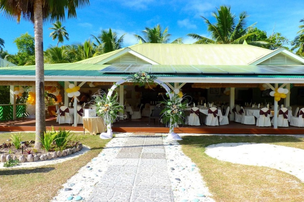 L'Habitation Cerf Island