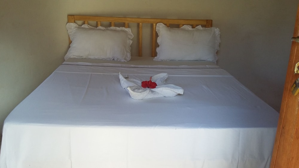 Ukerewe Garden View Bungalow at Bwiru Village Homestay