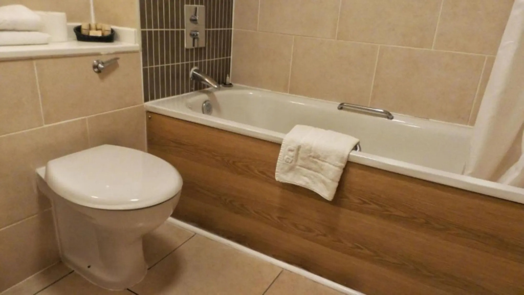 Parkside International Hotel