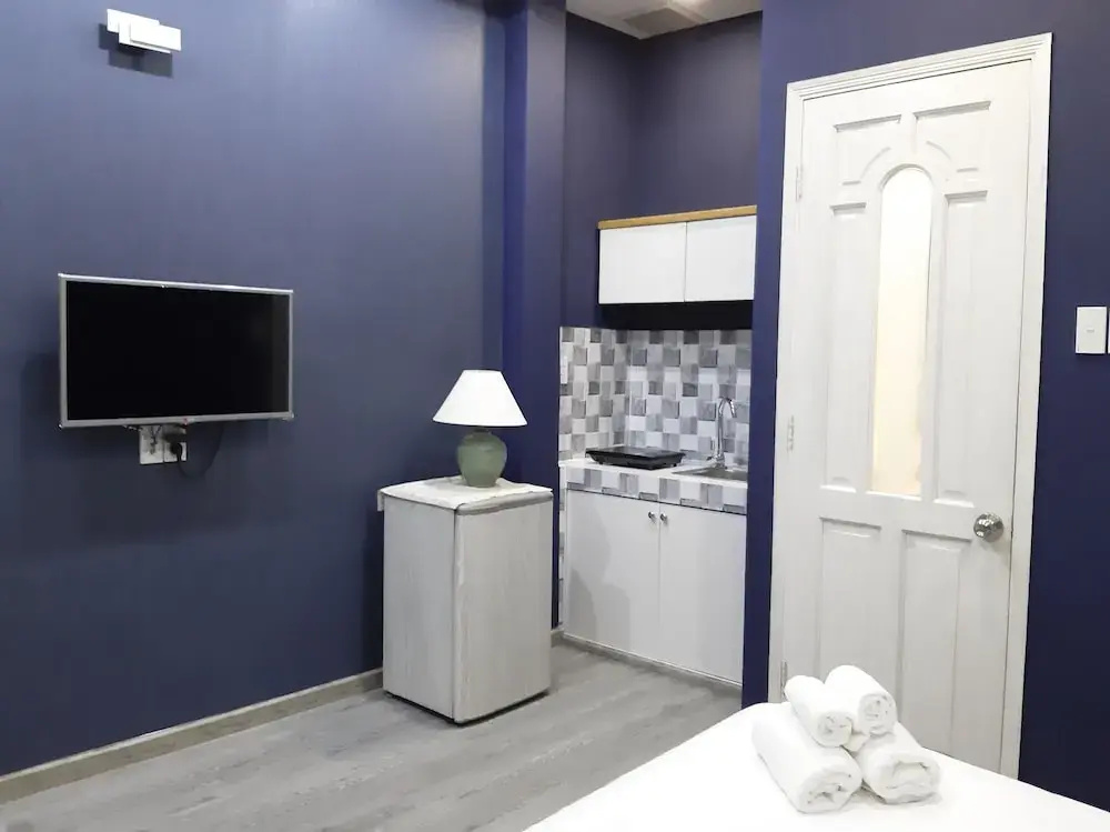 Oriental Art Apartment