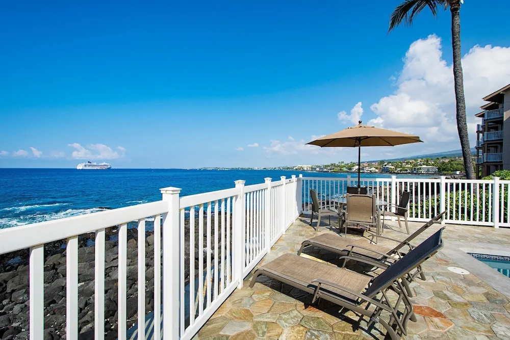 Kona Shores #219