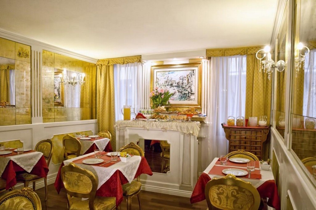 Hotel Noemi