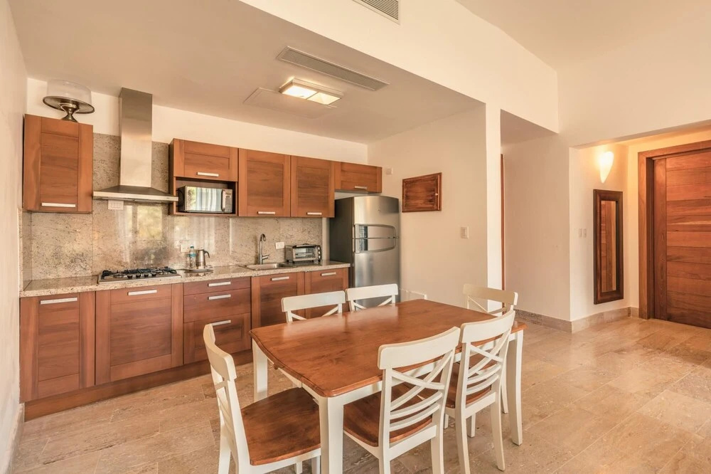 Balcony With Views 5 Guests 2 BR Sublime