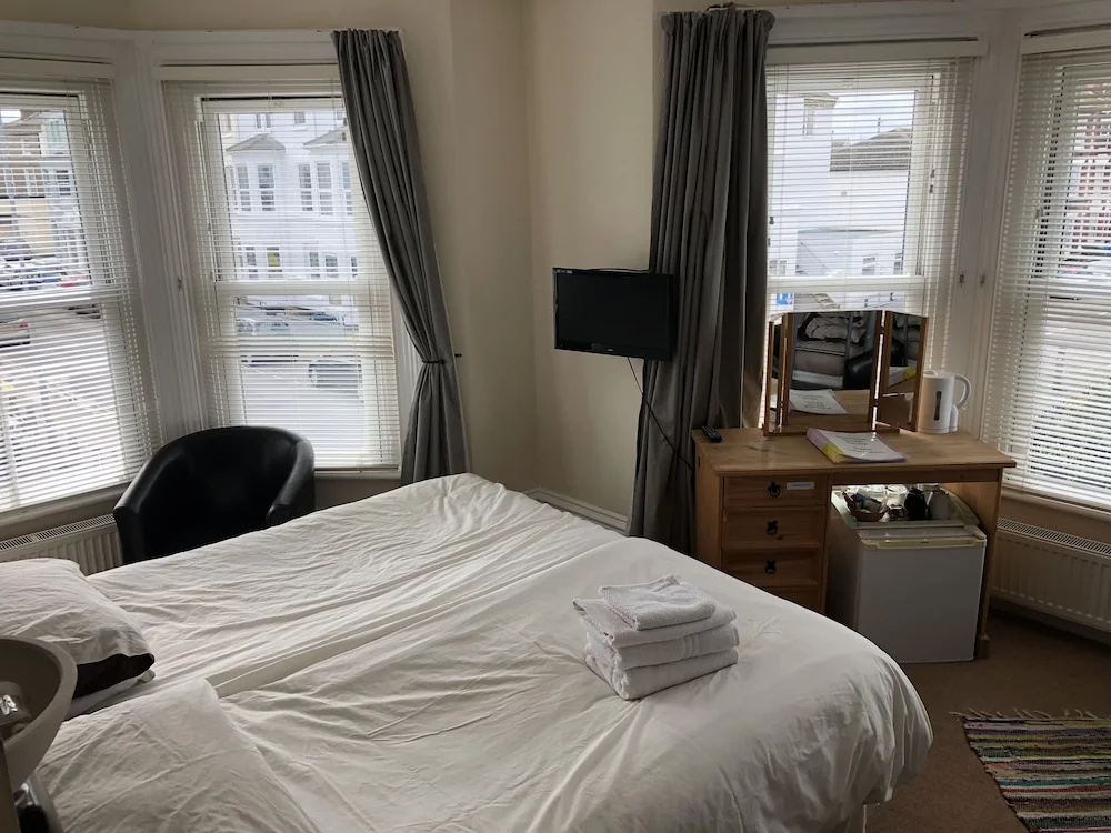 Seamore Guest House