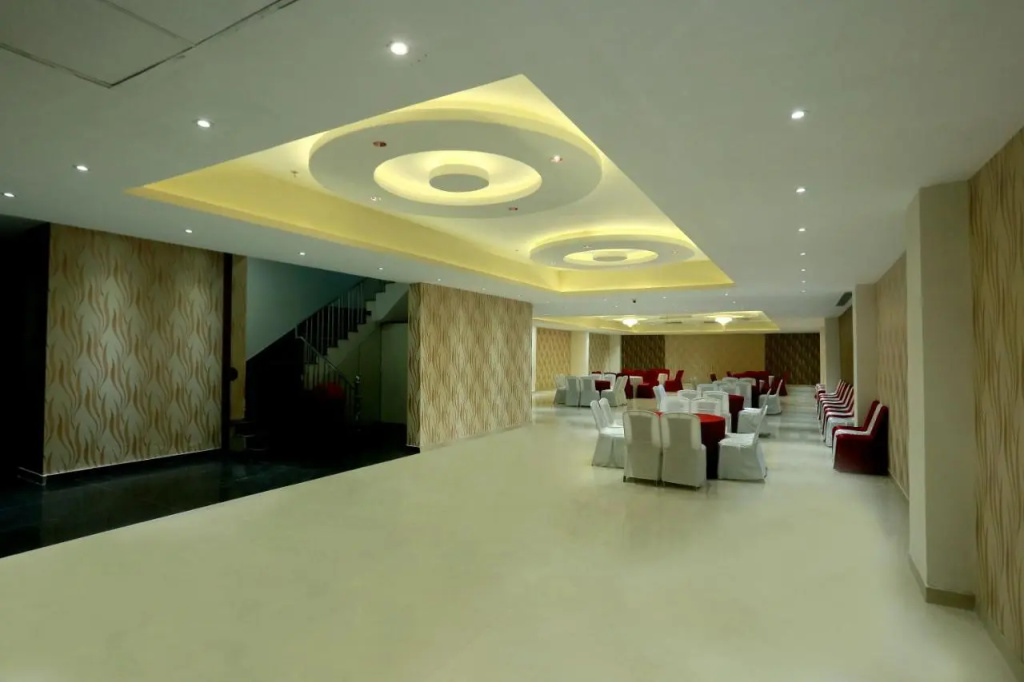 Hotel The Spades Zirakpur