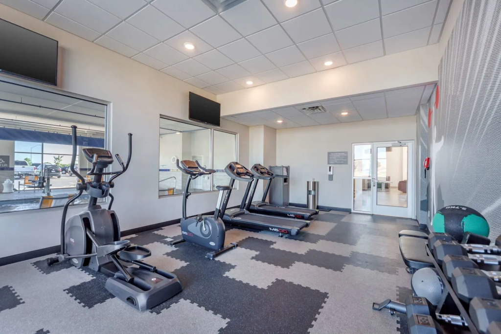 GLō Best Western Dawley Farms In Sioux Falls