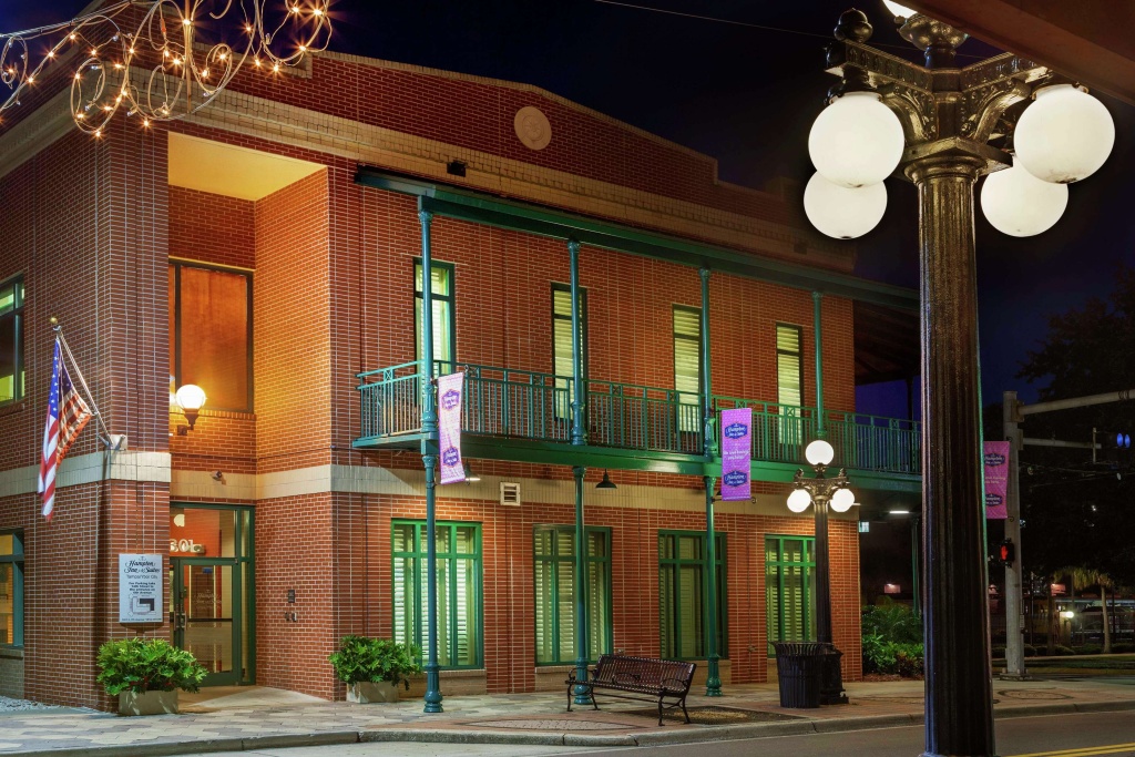 Hampton Inn & Suites Tampa Ybor City Downtown