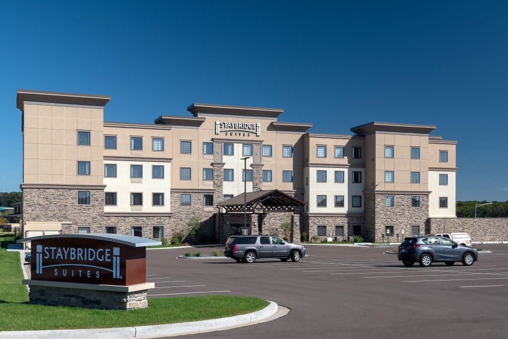 Staybridge Suites Eau Claire - Altoona by IHG