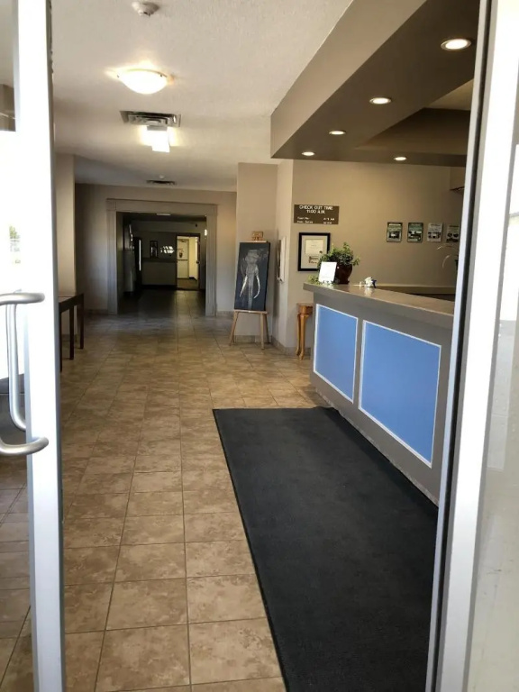 R & R Wainwright Inn
