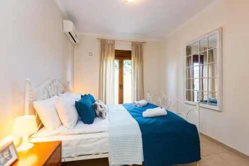 Karoti Residence