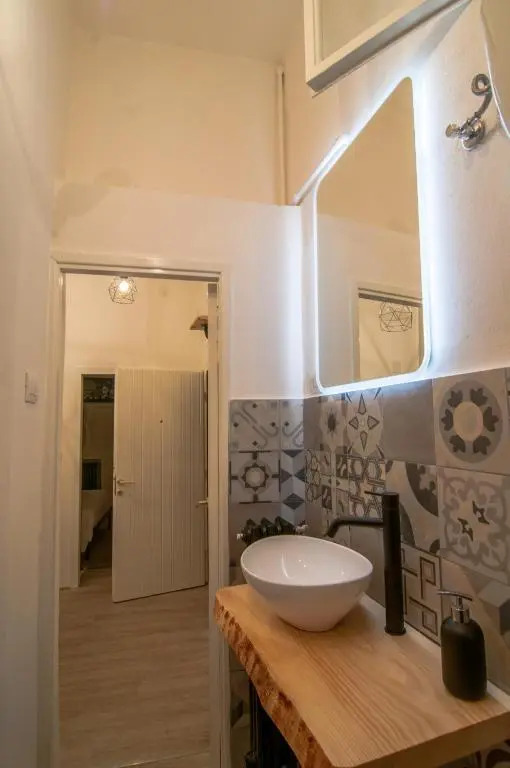 Factory House La Viola