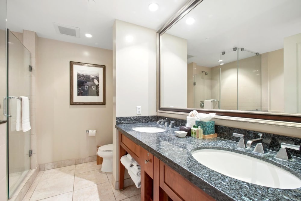 Honua Kai 2 Free Cars KBM Resorts Mountain Views 2 Units, 3 Bedrooms HK Ml-3902