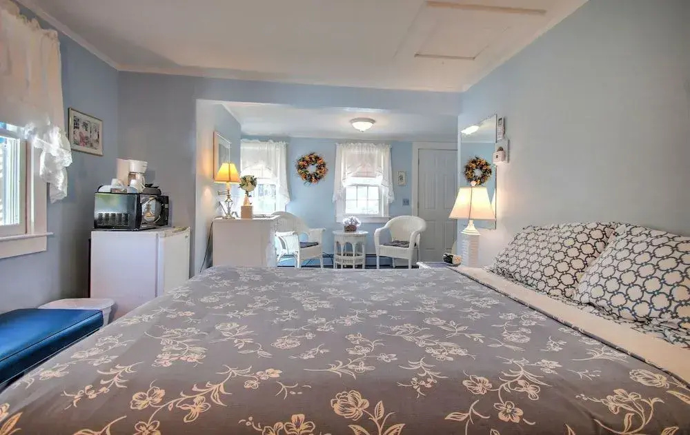 Sandy Neck Motel