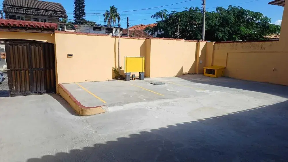 Cabo Frio - Suítes - Jardim Flamboyant - Aluguel Econômico