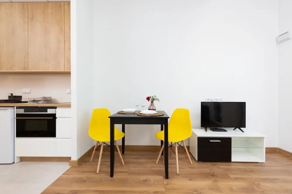 Apartments with Parking Warsaw Business Center by Noclegi Renters