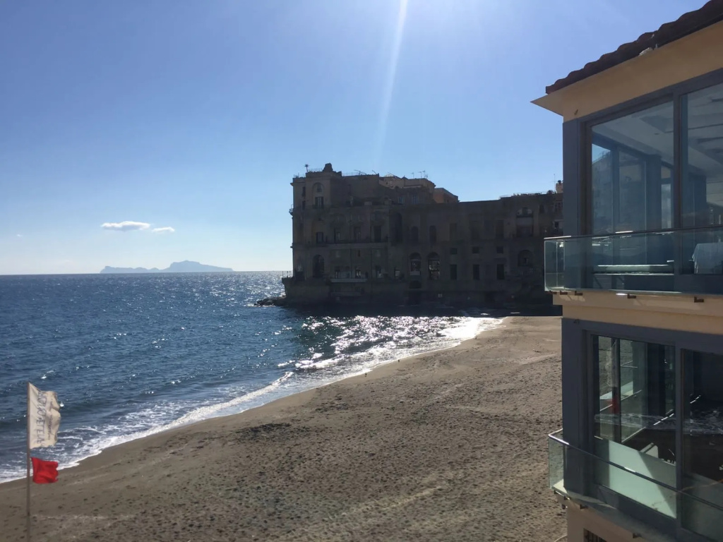 LHP Suite Posillipo