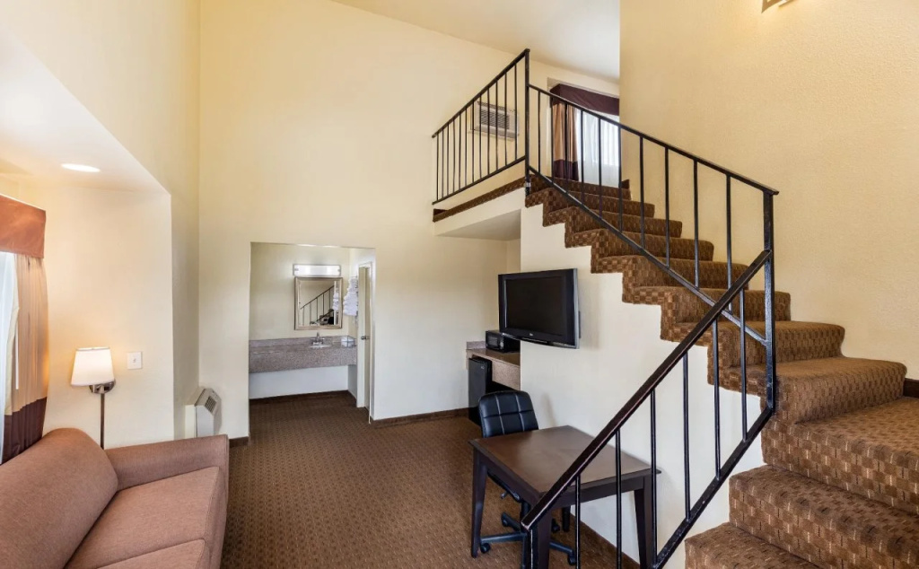 Key Inn and Suites