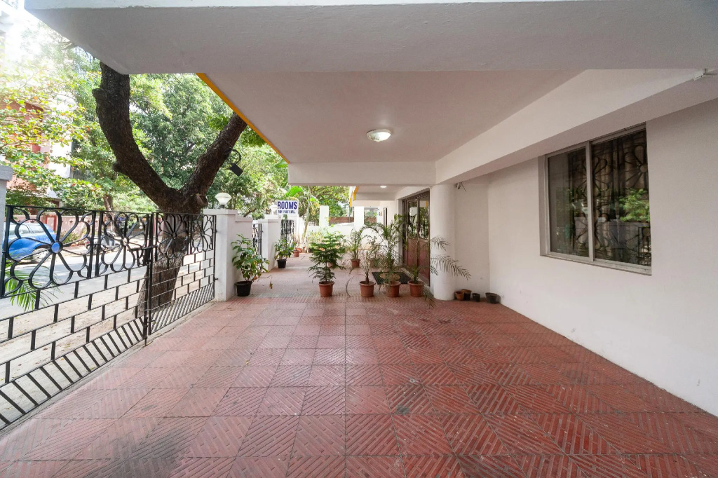 OYO 27873 Ranga Residency