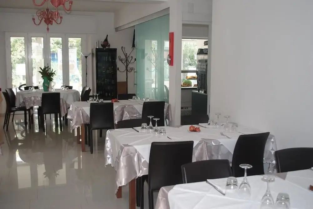 Hotel Eden
