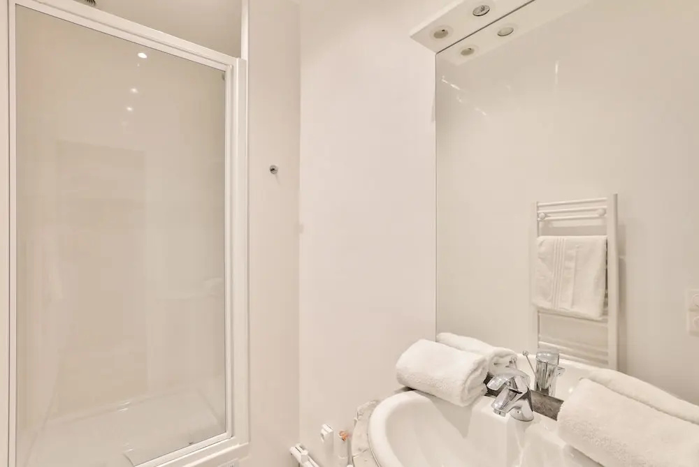 84 - Classy Flat Reaumur  Montorgueil 4D