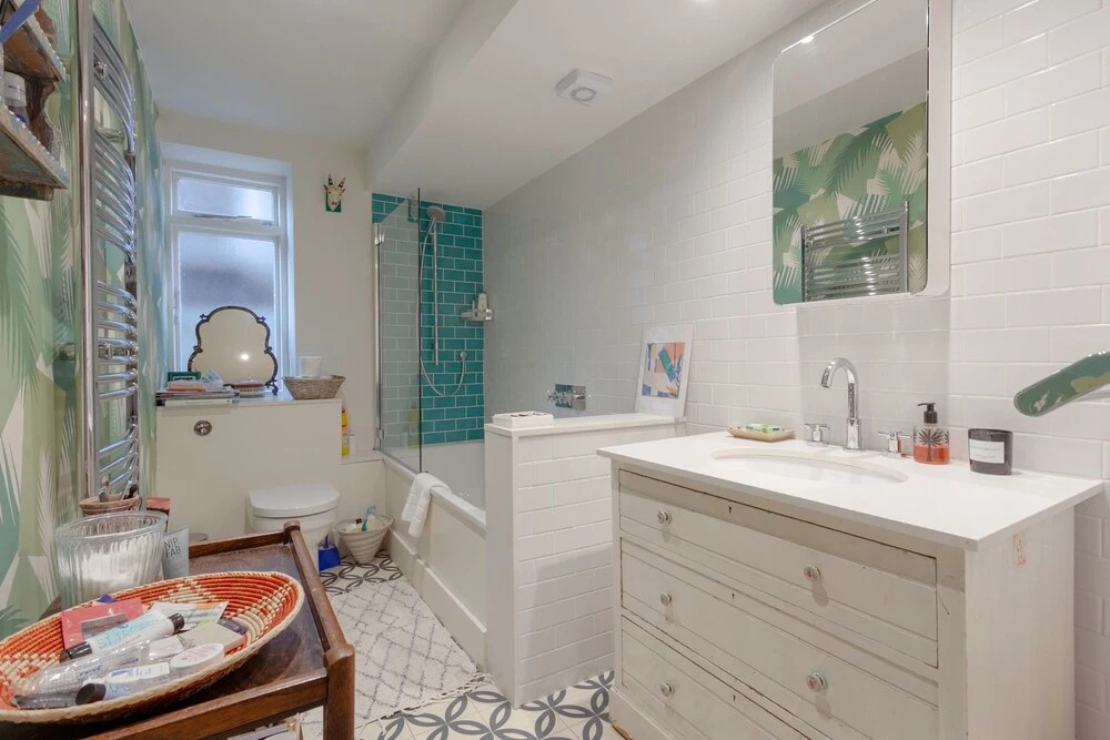 Stunning Flat In West London With A Garden