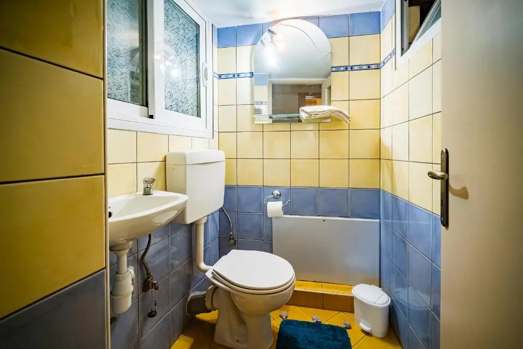 2 Bedrooms-Perfect Center Location-Amazing View