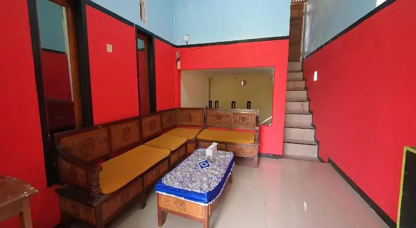 OYO 3969 Villa Bu Kris